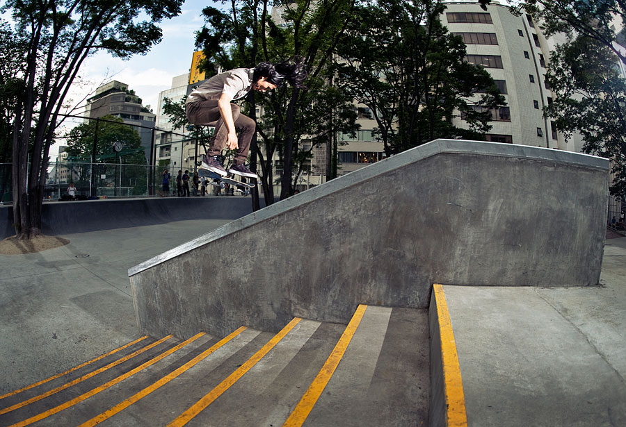 Hiroyuki Matsuo B/s kickflip